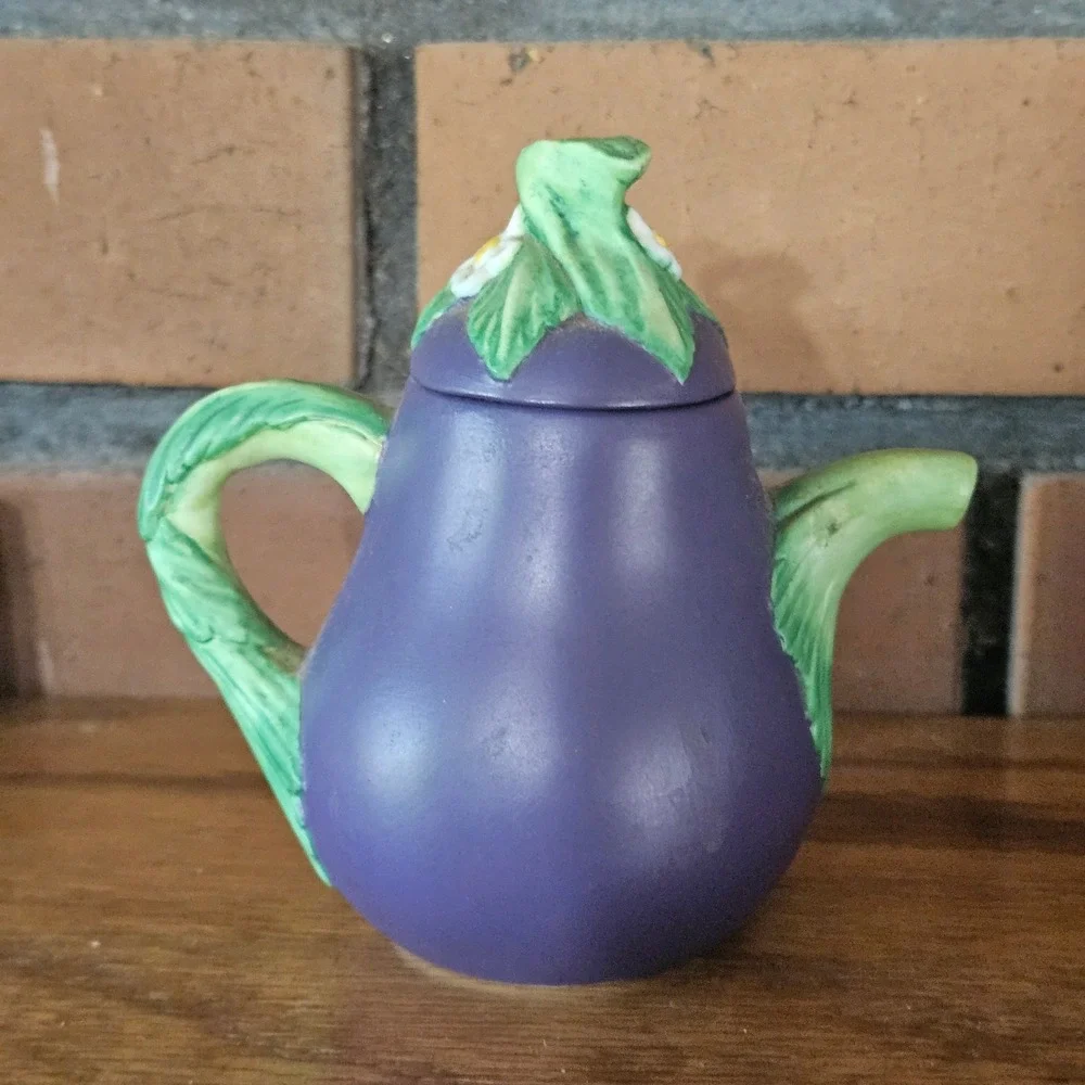 Avon Collectibles 1996 Eggplant Teapot Trinket Box 3.75